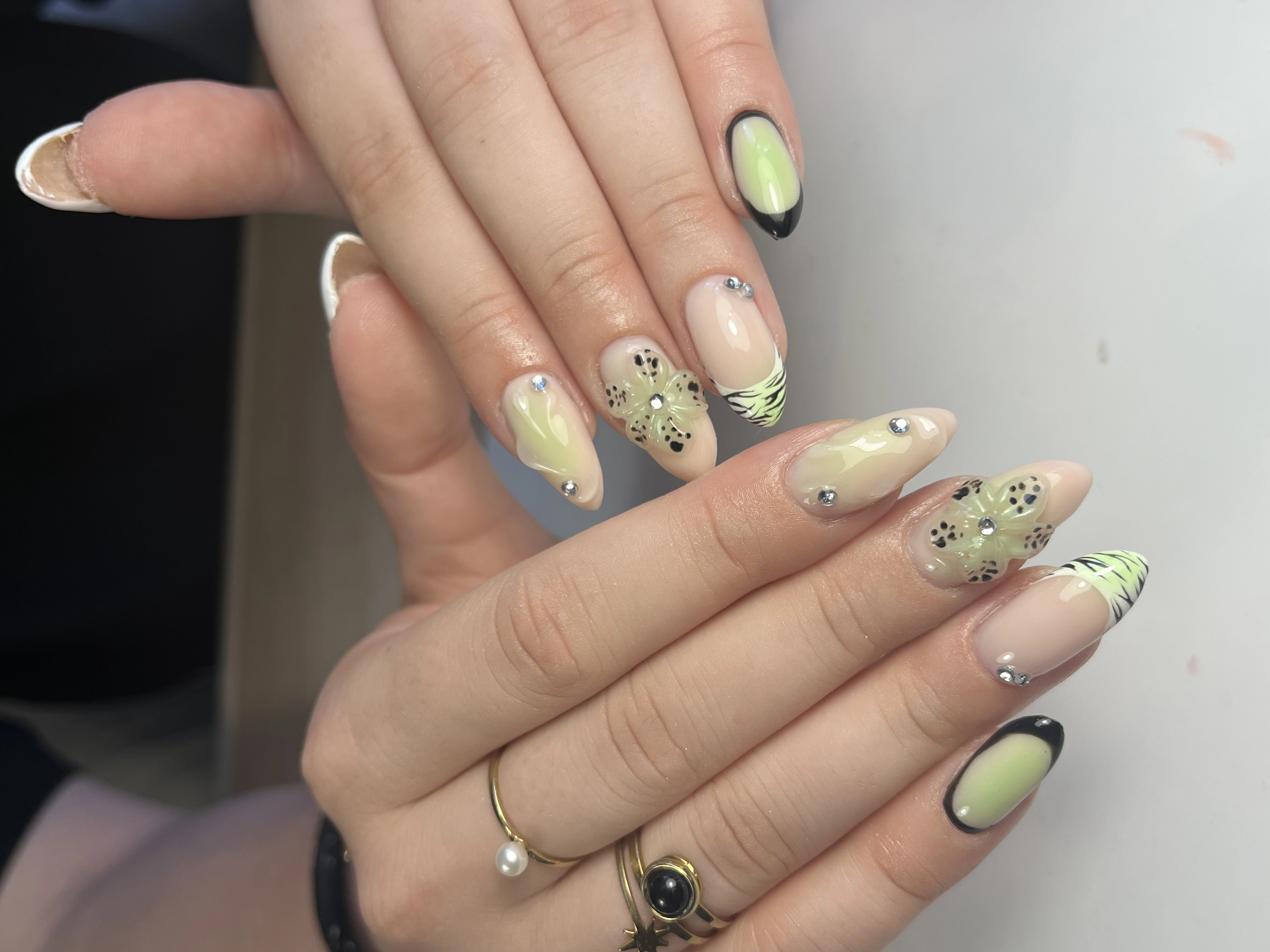 Création nail art #127 - April Nail's Auxonne